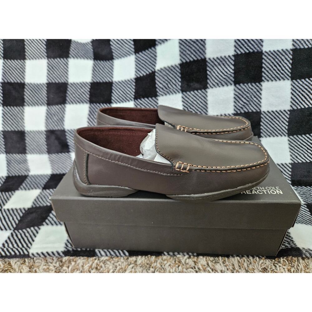 Kenneth Cole Reaction Boys Brown Leather Driving Loafers Size 4 Moc Toe Slip On